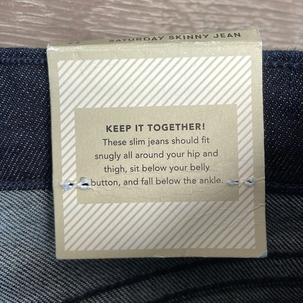 NWT Kate Spade Saturday Skinny Jeans Dark Wash Denim 24